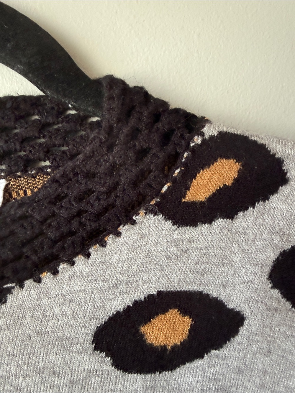 THML Gray Leopard-Print Crewneck Sweater fringe crochet fall small - Picture 4 of 6